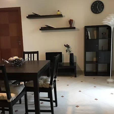 Casa Ma-j *